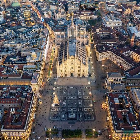 Apt Vicino Alla Metropolitana Porta Romana, 4 Minuti Da Duomo, Free Wifi&Netflix Milano Dış mekan fotoğraf