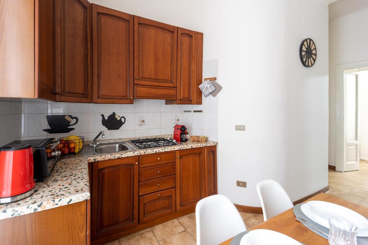 Apt Vicino Alla Metropolitana Porta Romana, 4 Minuti Da Duomo, Free Wifi&Netflix Milano Dış mekan fotoğraf